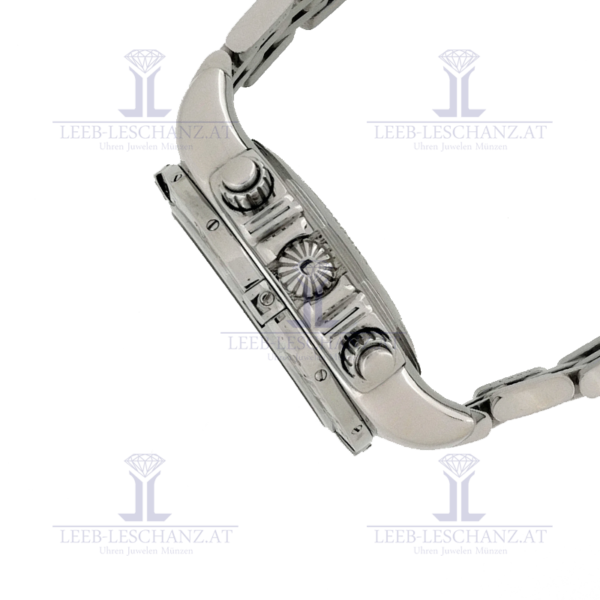 Breitling Chronomat 44 B01 AB011012 M524